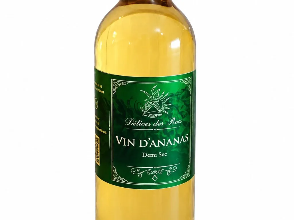 Vin d'ananas demi sec